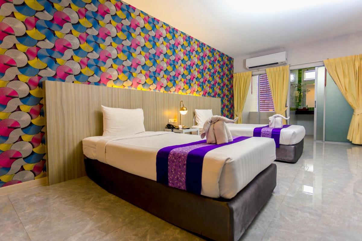 Embryo Hotel Pattaya Buitenkant foto